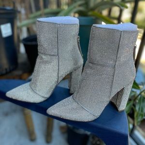 Steve Madden NOTICED-R RHINESTONES Boots